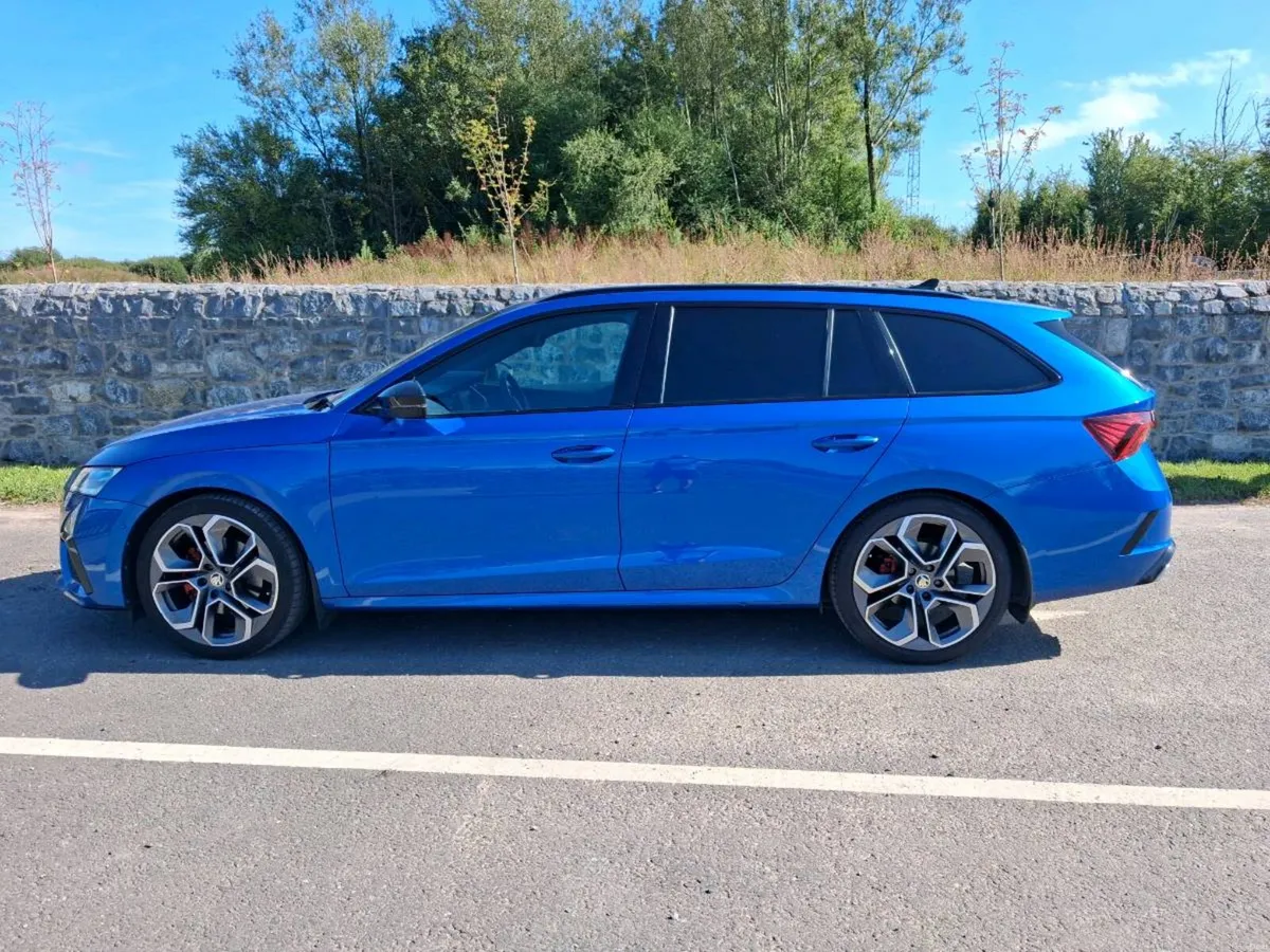 Skoda Ocatvis VRS 2.0 TDI DSG Estate 51,000km!! - Image 3