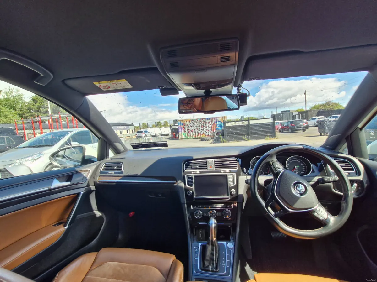 2014 Volkswagen Golf 1.4L Automatic - Image 5