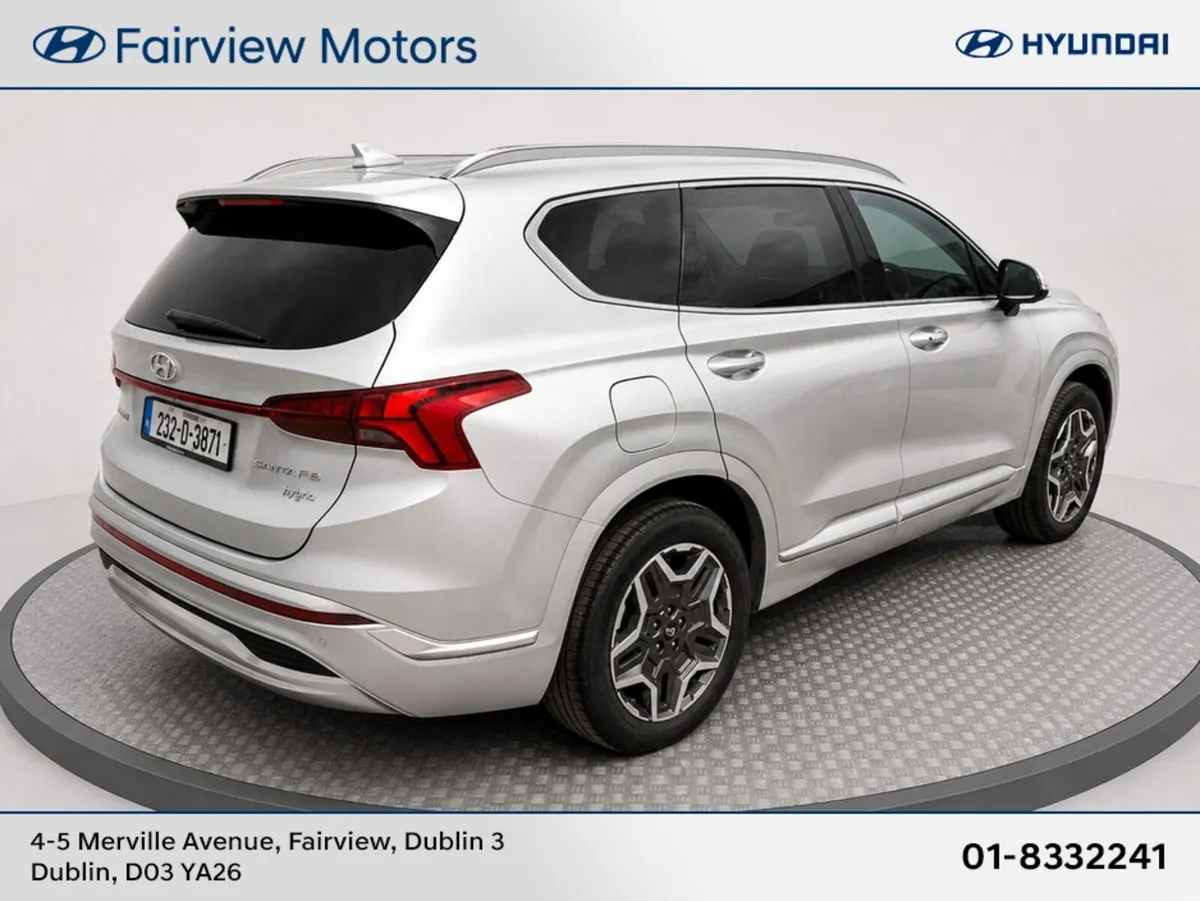 Hyundai Santa Fe PHEV 5DR AUTO - Image 2