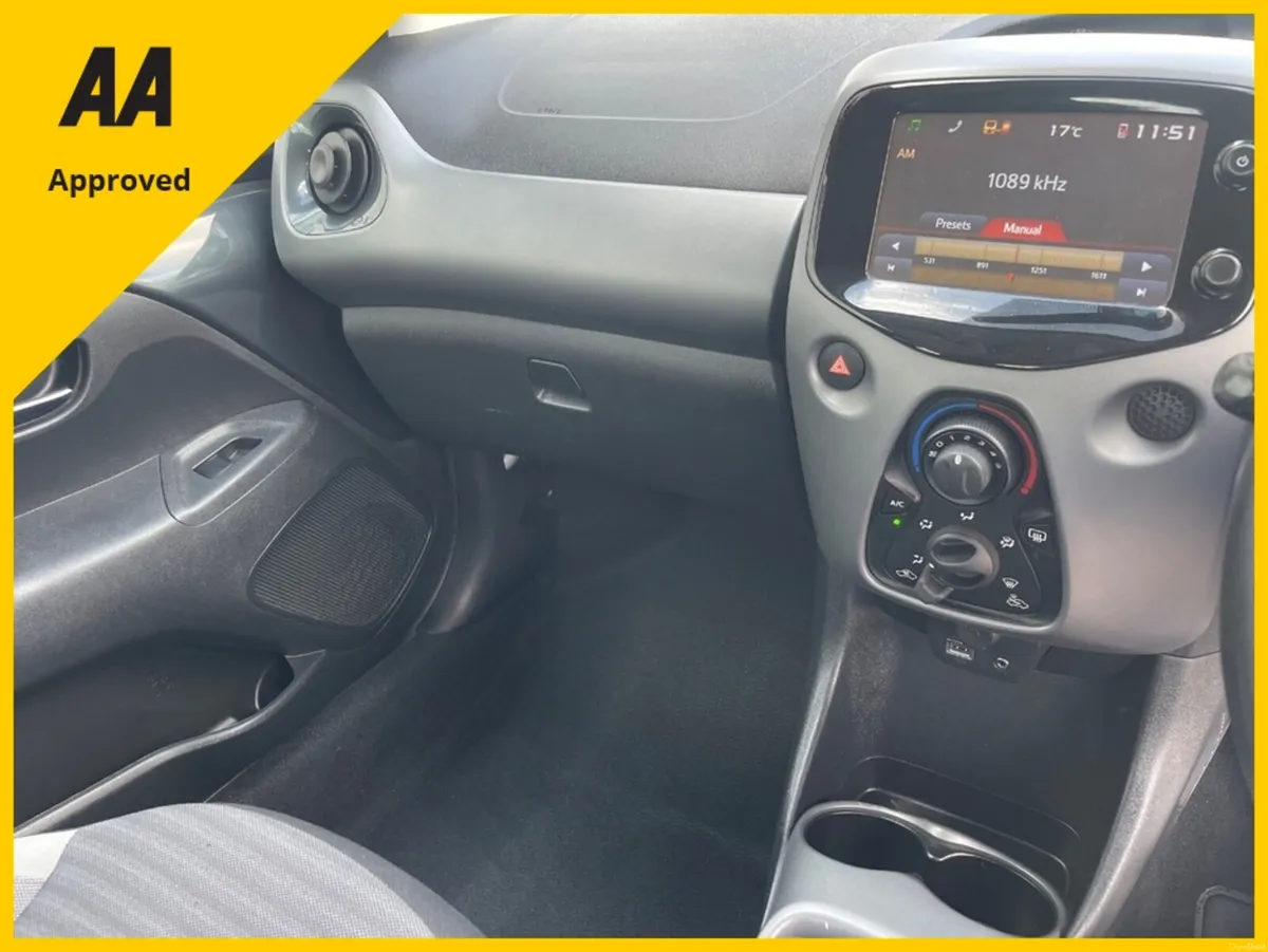 Toyota Aygo X-PLAY VVT-I 1.0cc FREE DELIVERY - Image 3