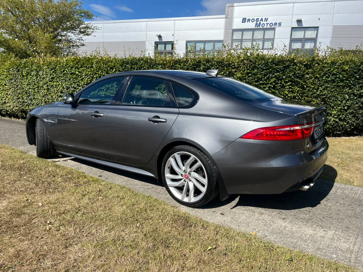 Jaguar XF 2018 2.0 D 180 R Sport*Automatic* - Image 6