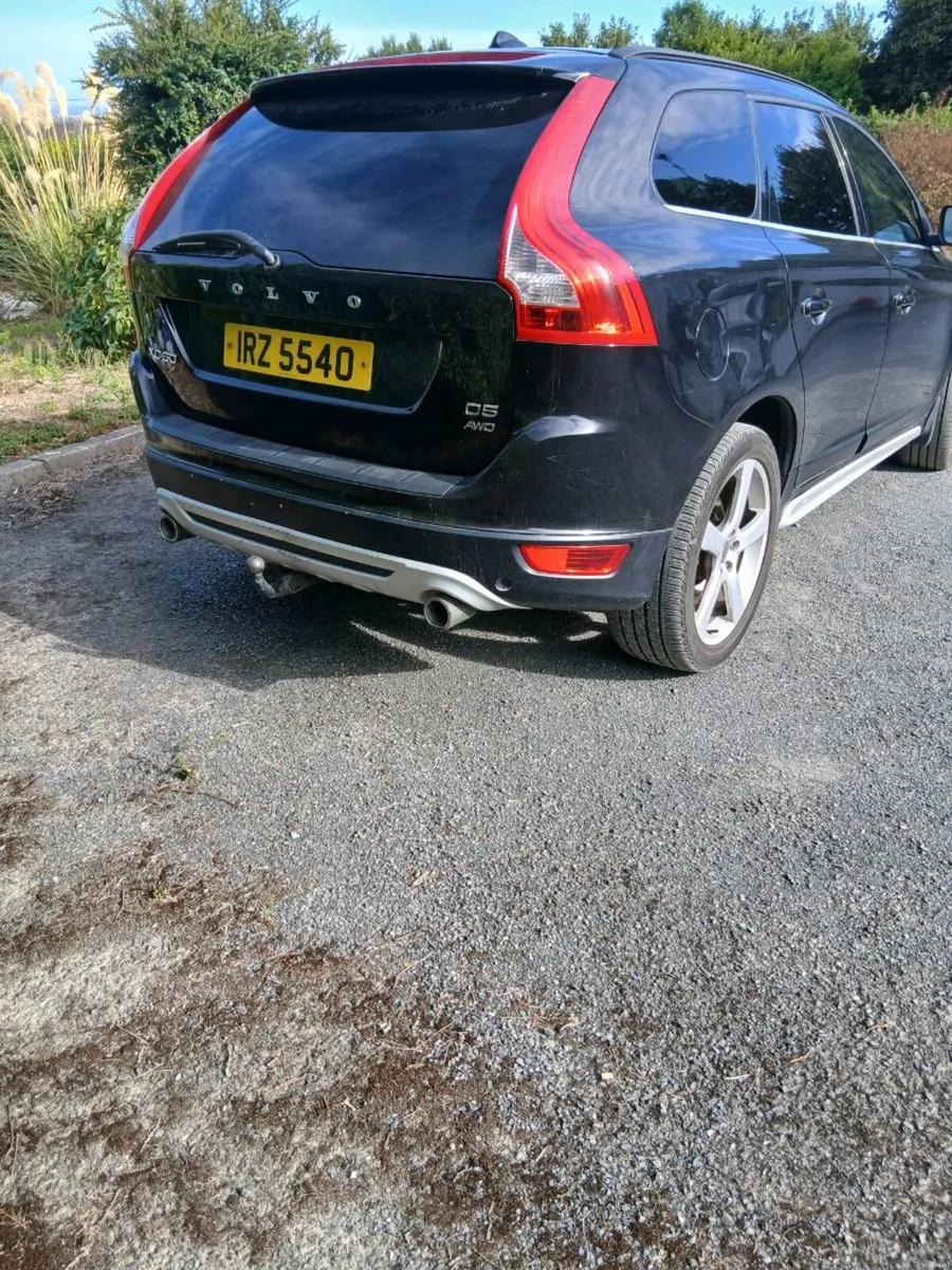 Volvo xc60 2.4 Auto D5 AWD - Image 4