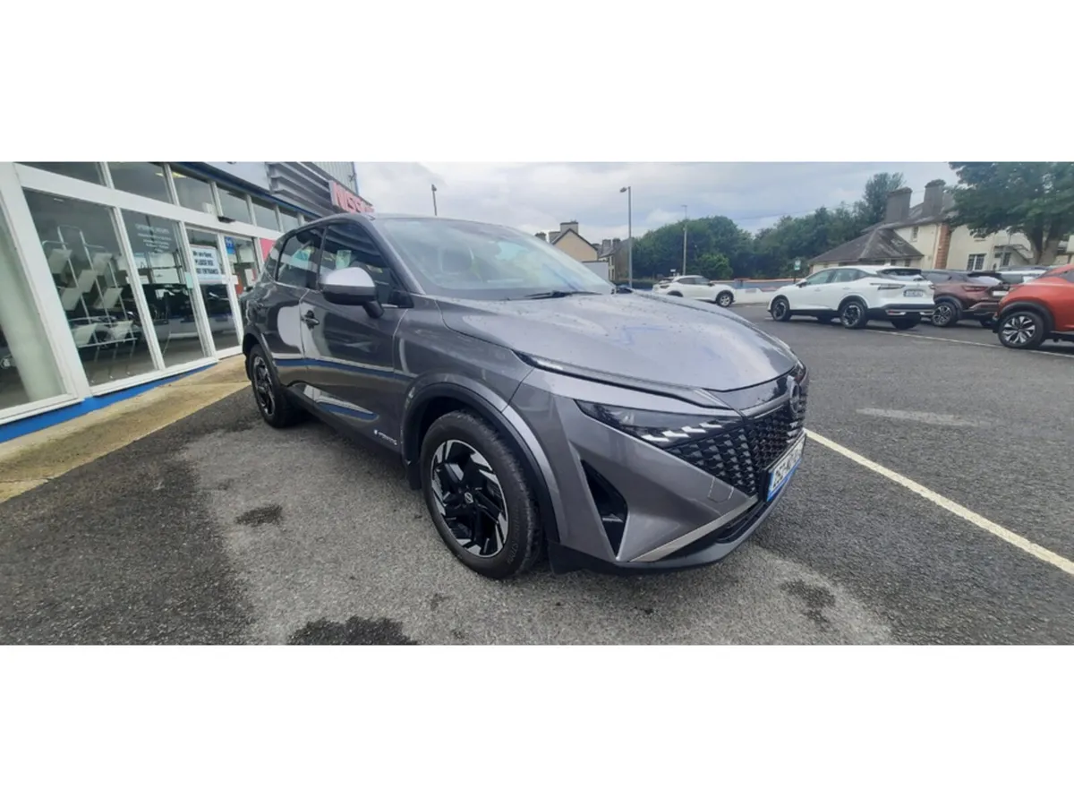 Nissan Qashqai E-POWER SV MY24 4DR A - Image 3