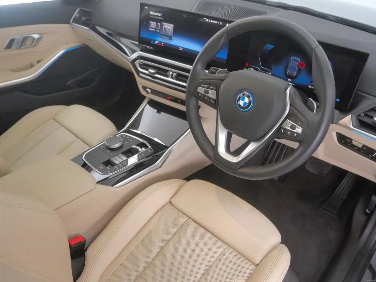 BMW 3-Series 330e Sport Saloon - Image 6