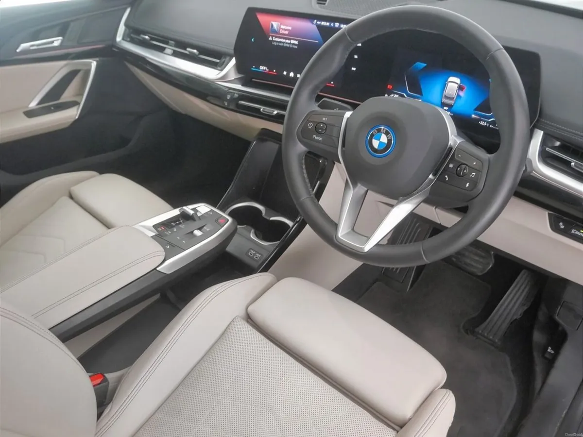 BMW X1 xDrive25e xLine - Image 6