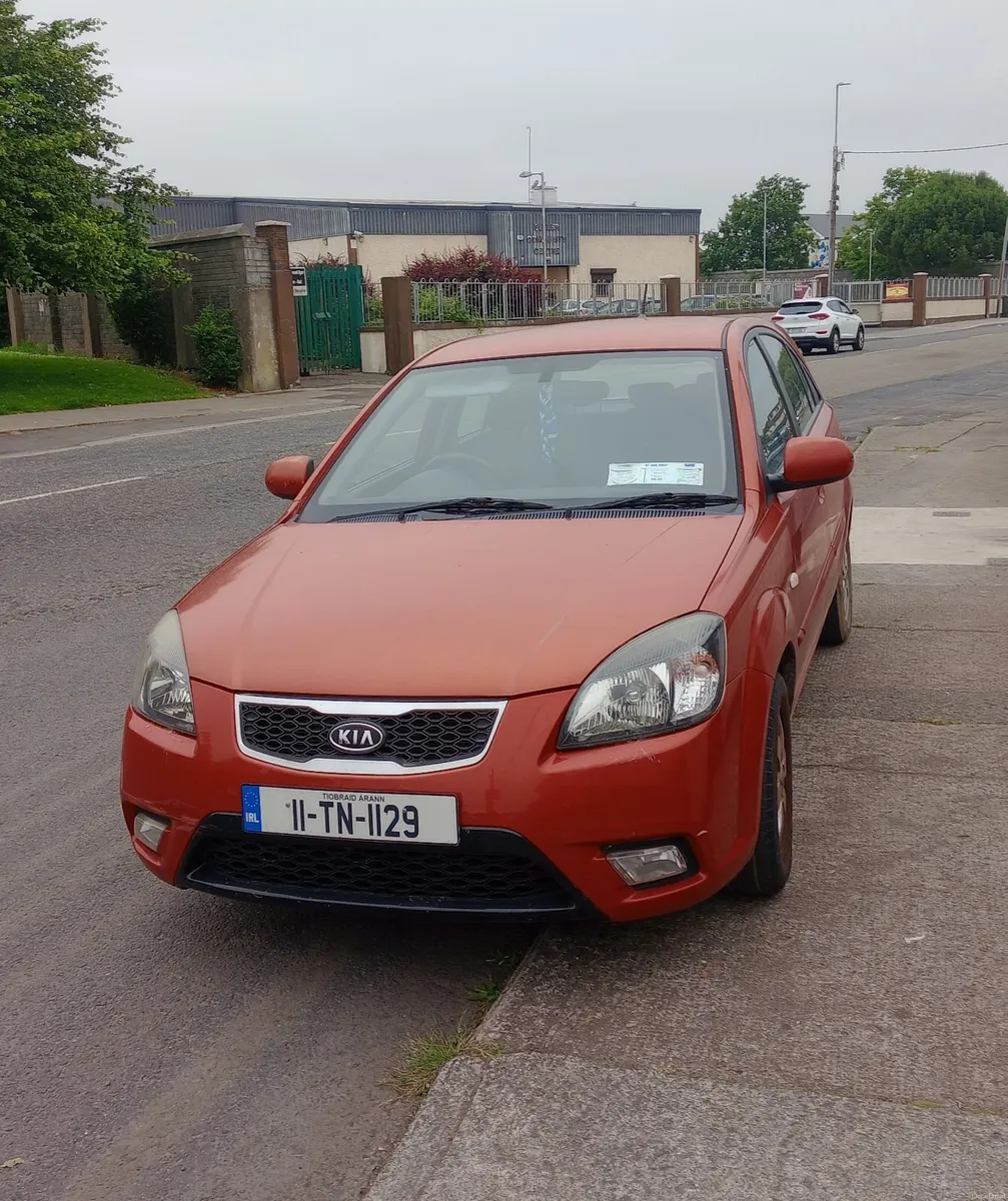 Kia Rio 2011 - Image 1
