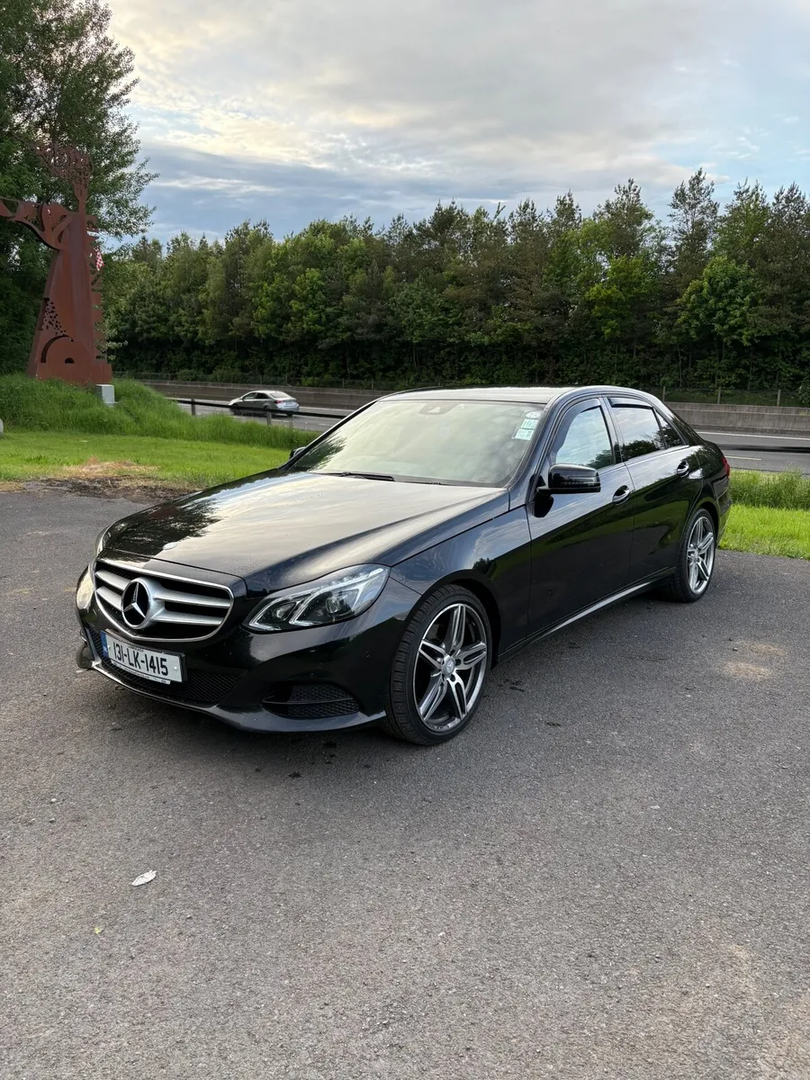 Mercedes-Benz E-Class 2013 - Image 1