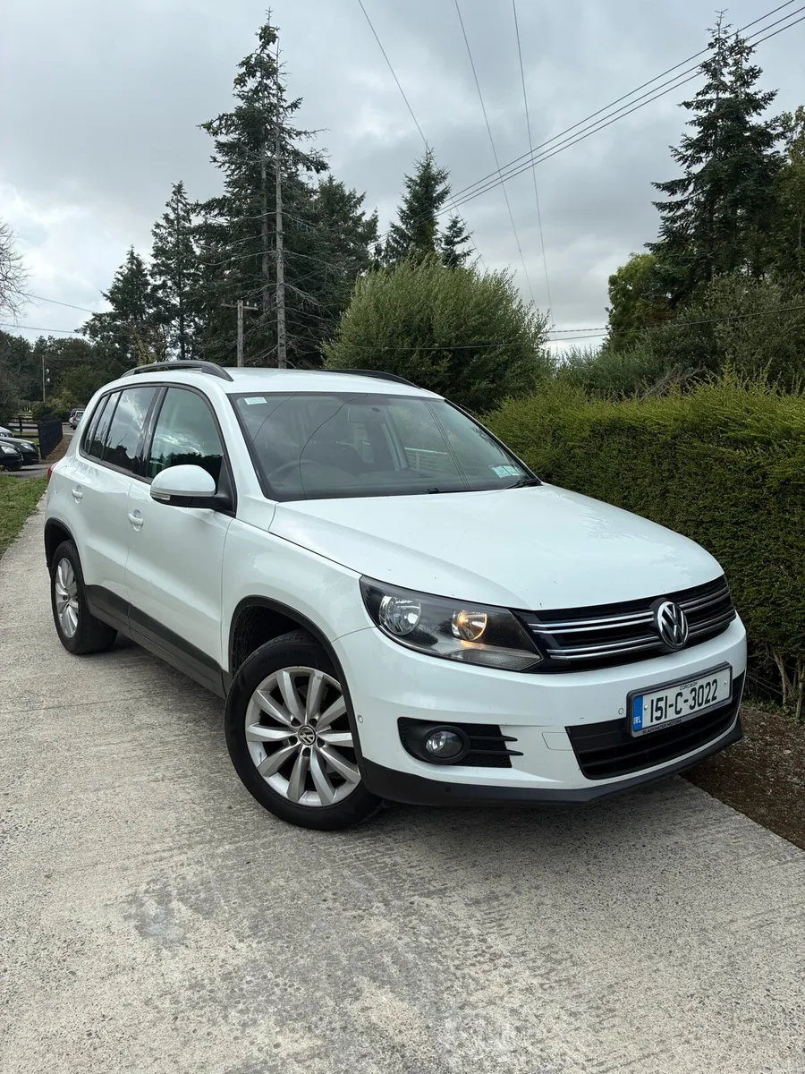 2015 Volkswagen Tiguan 2.0L - Image 1