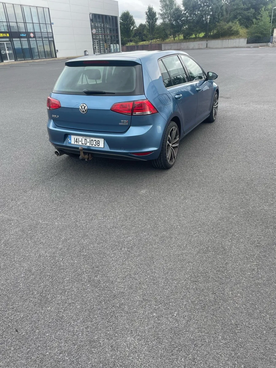 VW Golf - Image 2
