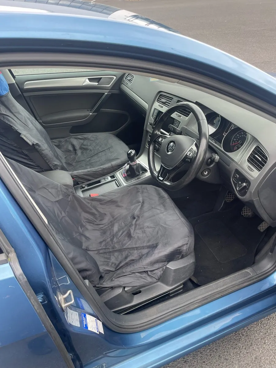 VW Golf - Image 5