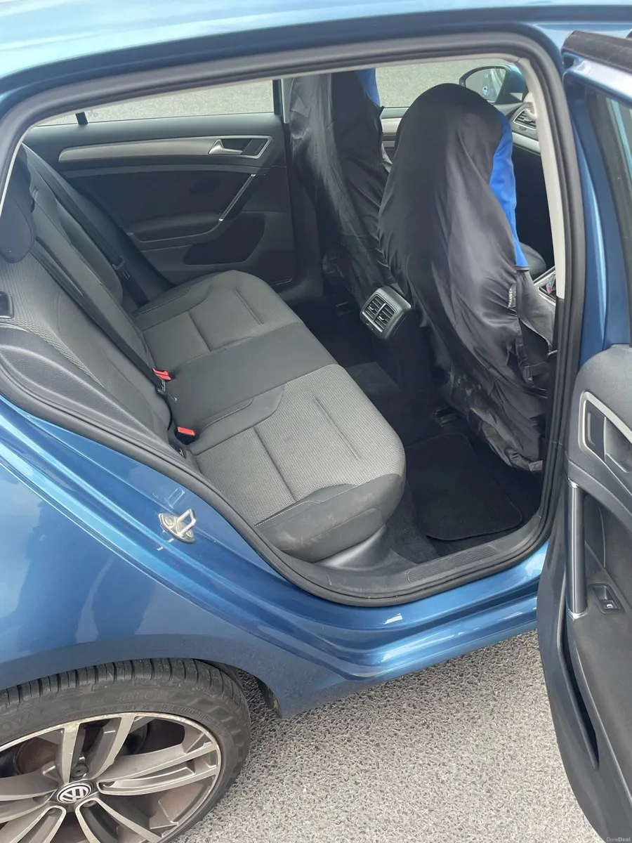 VW Golf - Image 6
