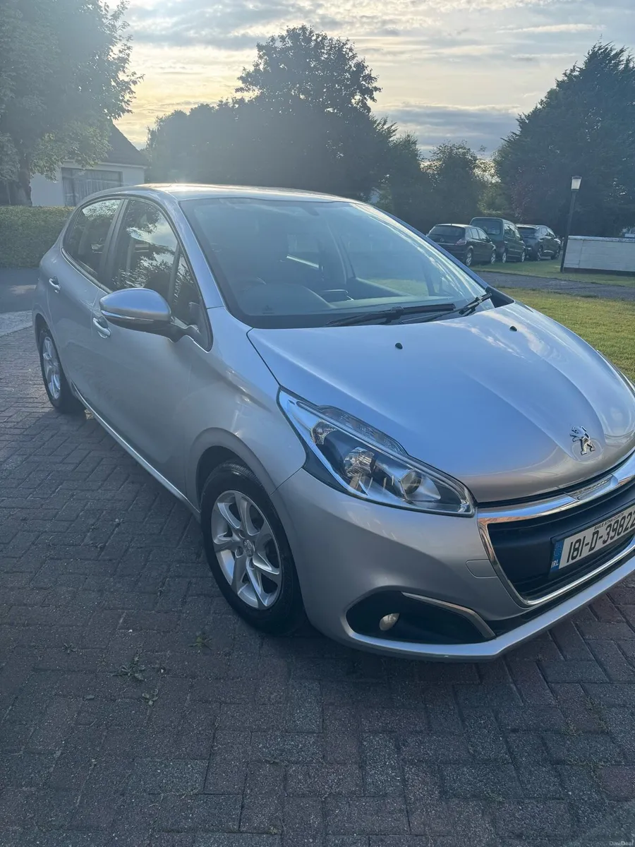 181 Peugeot 208 Active 1.2 Petrol - Image 2