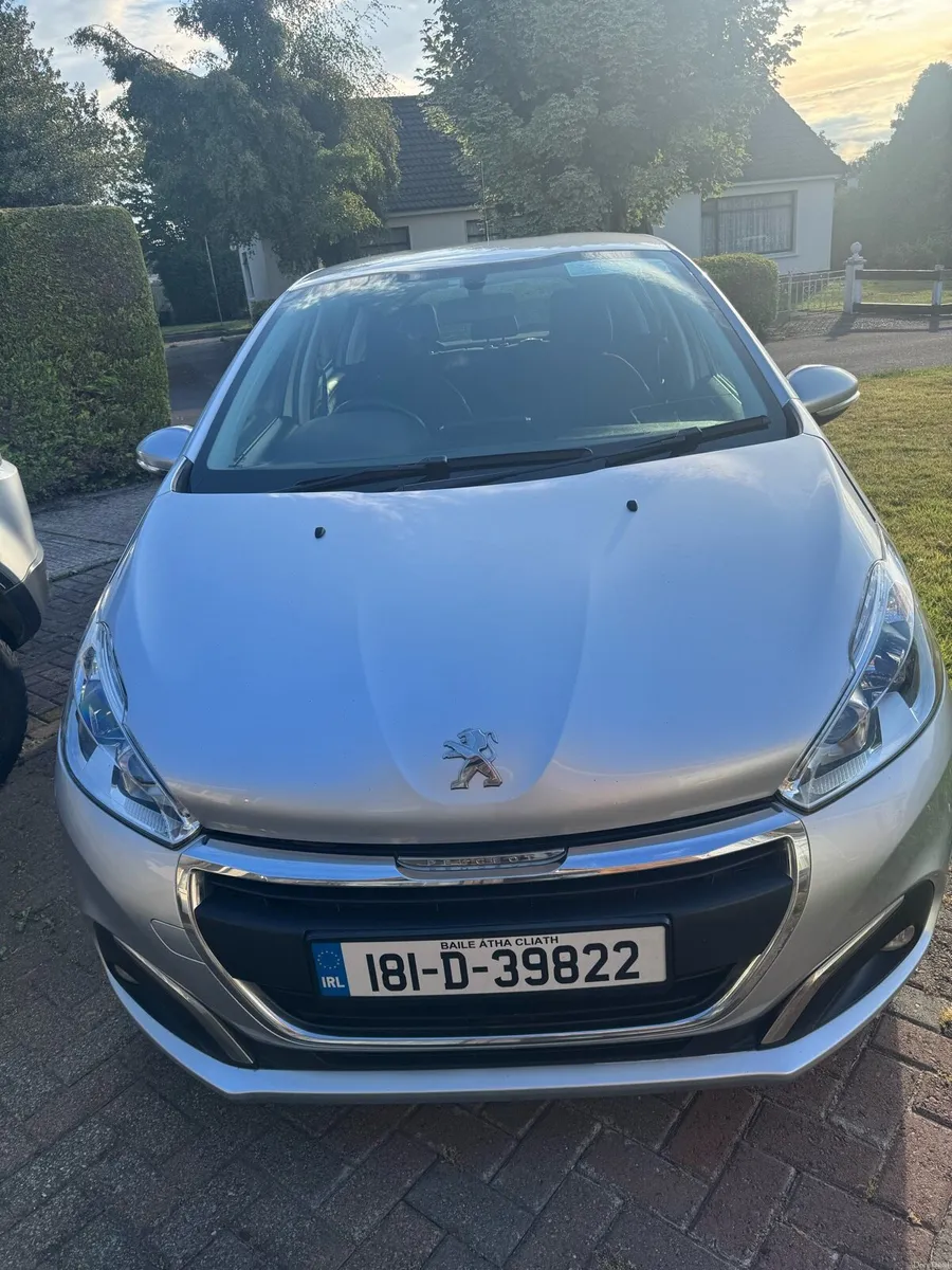 181 Peugeot 208 Active 1.2 Petrol - Image 1