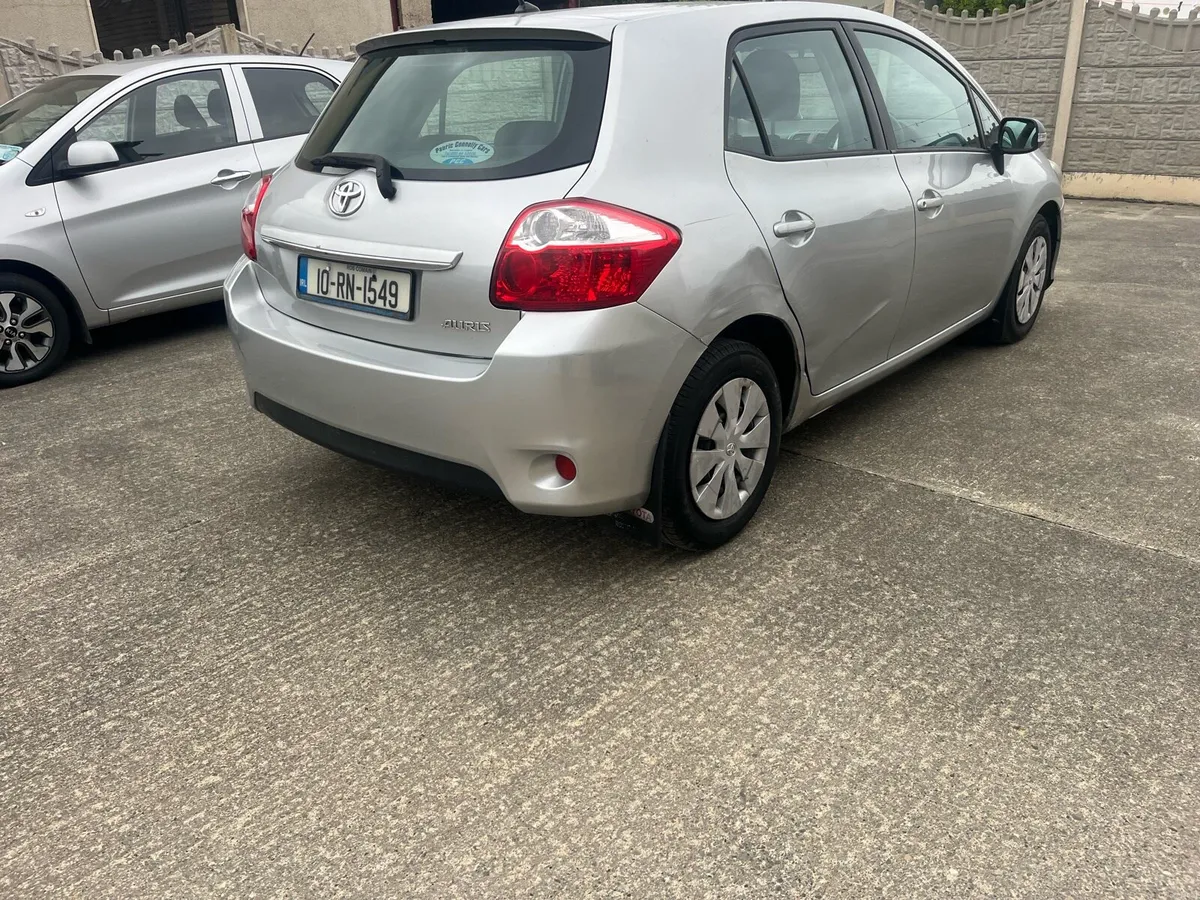 2010 Toyota Auris 1.4 diesel - Image 4