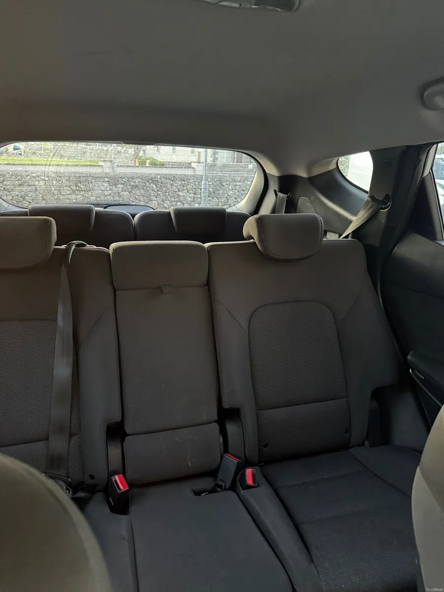 Hyundai Santa Fe 2015 - Image 1