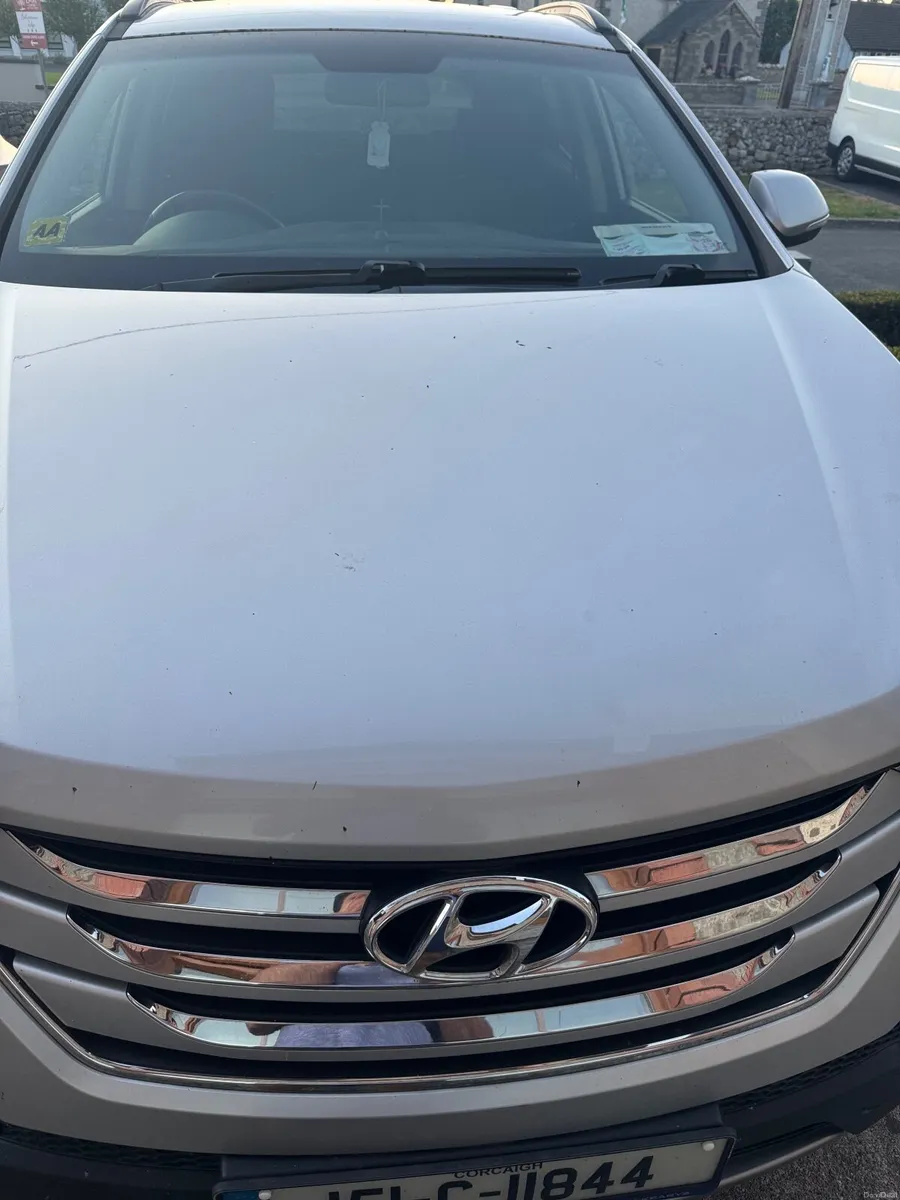 Hyundai Santa Fe 2015 - Image 2