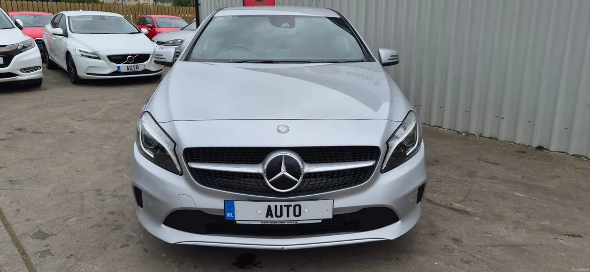 Mercedes A180 automatic exec 1.6 petrol low kms - Image 6