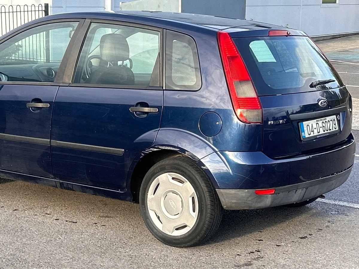 Ford Fiesta 2004 - Image 6
