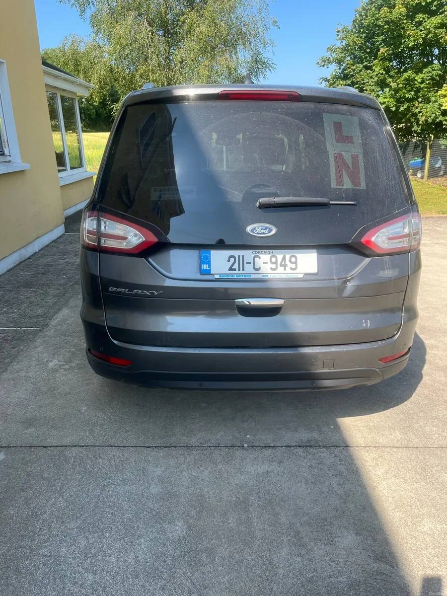 Ford Galaxy - Image 3