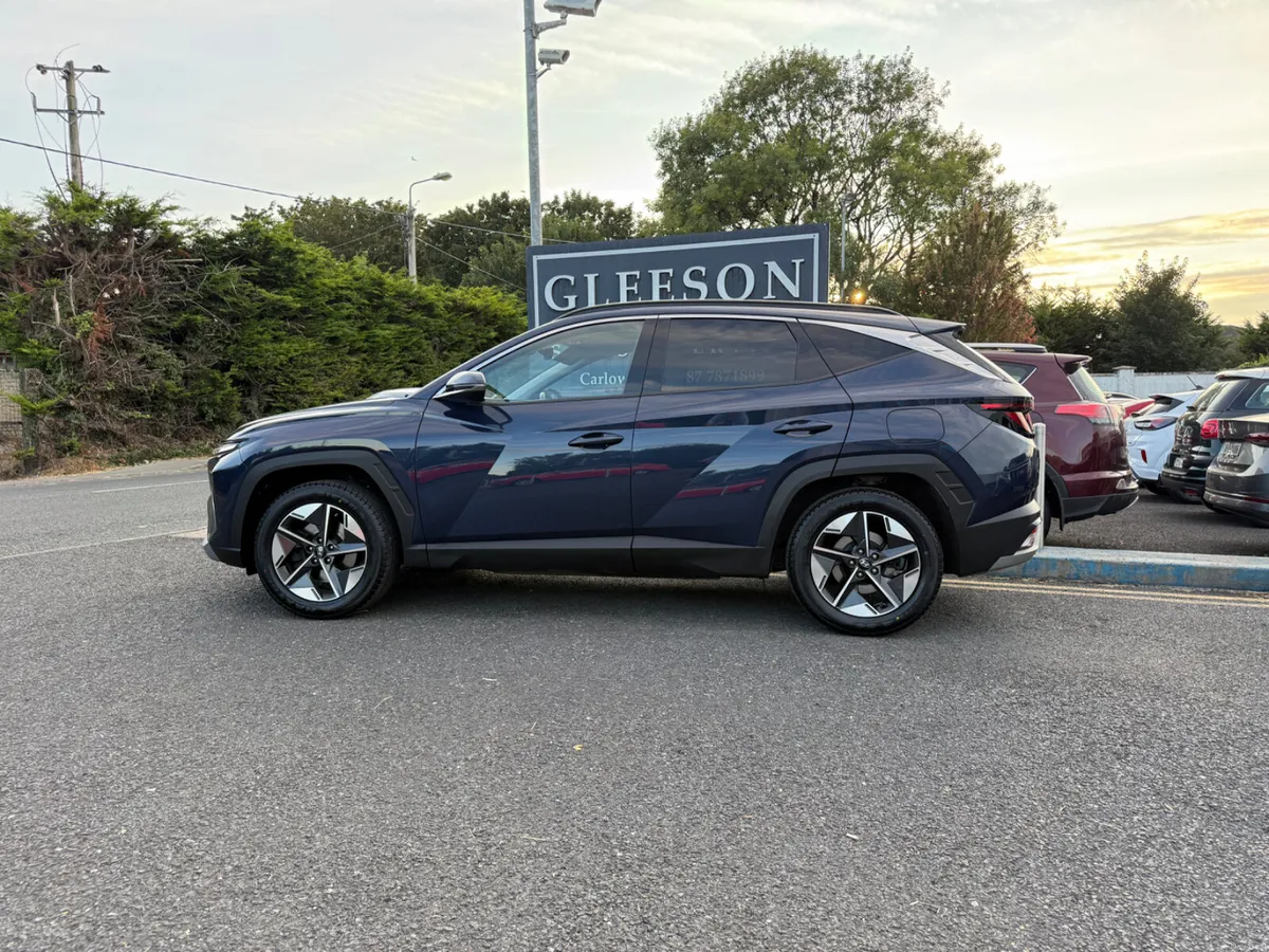 242 Hyundai Tucson 1.6 Diesel Executive- New Model - Image 2