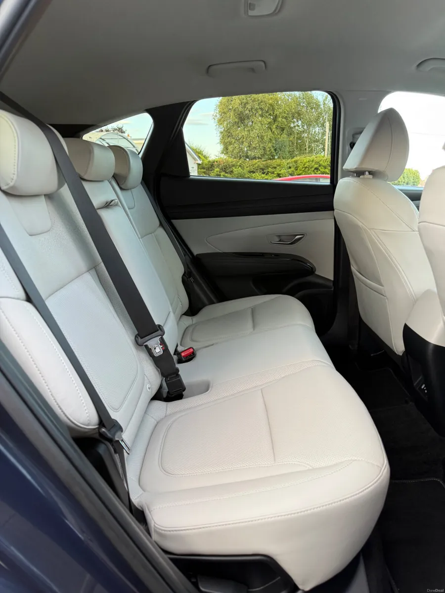 242 Hyundai Tucson 1.6 Diesel Executive- New Model - Image 6