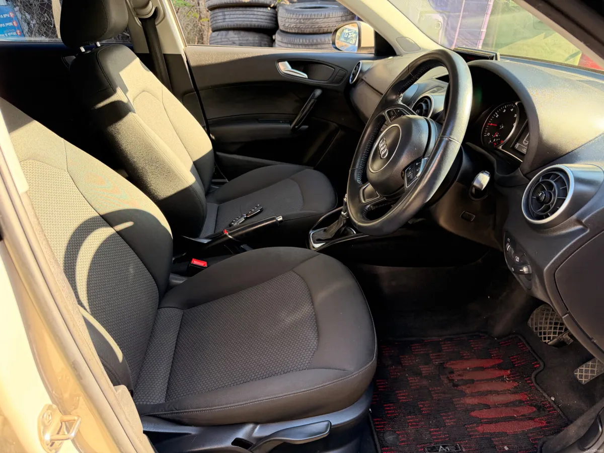 Audi A1 2016 1.0 Automatic Two tone colour - Image 6