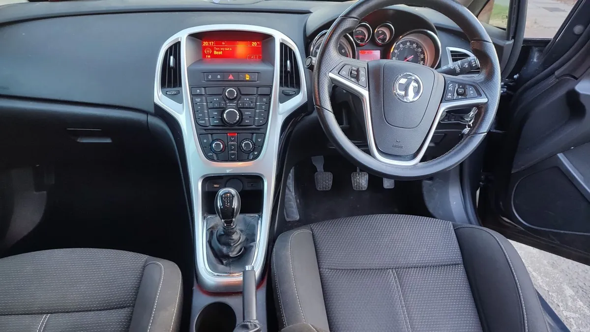 Vauxhall Astra 2015 NEW NCT 09/27 - Image 6