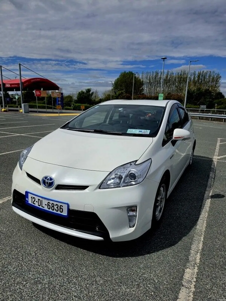 2012 Toyota Prius - Image 1