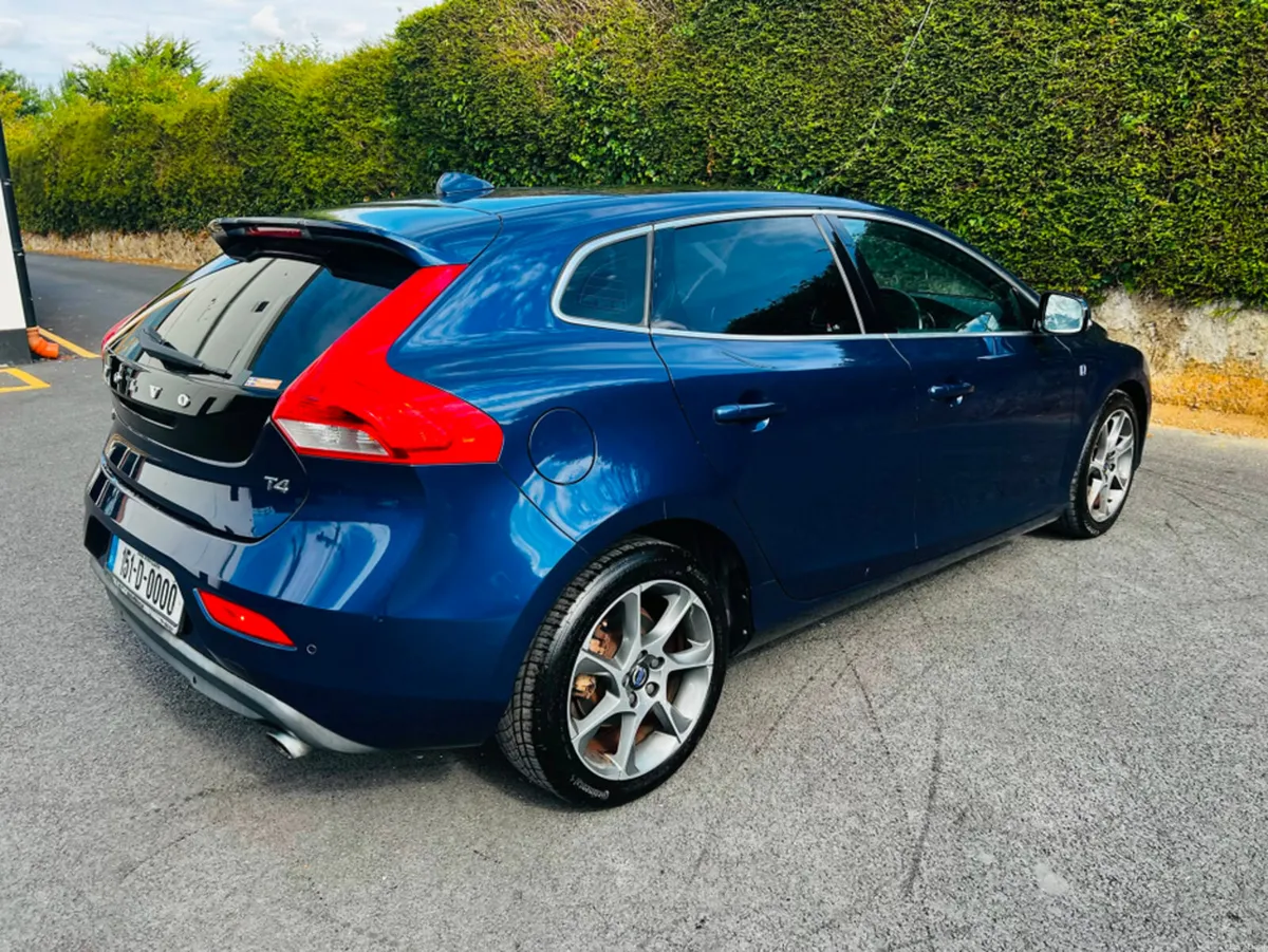 Volvo V40 FINANCE AVAILABLE FROM €47 P/W - Image 5