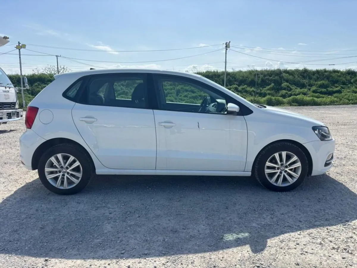 Volkswagen Polo 1.2 Comfortline - Image 2