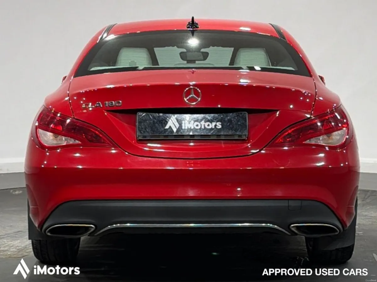 Mercedes-Benz CLA 4DR - Image 4