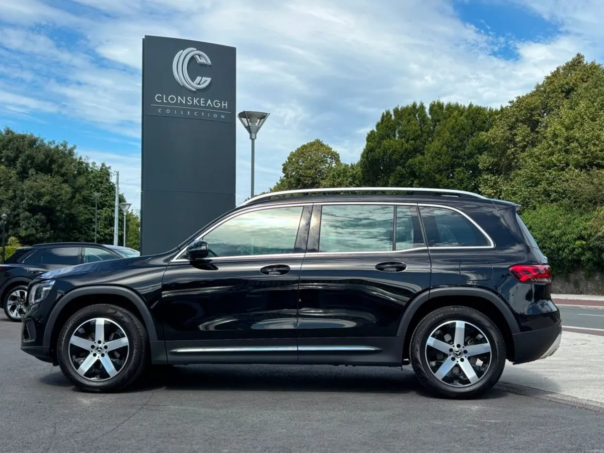 Mercedes-Benz GLB 180 7SEATER - Image 4