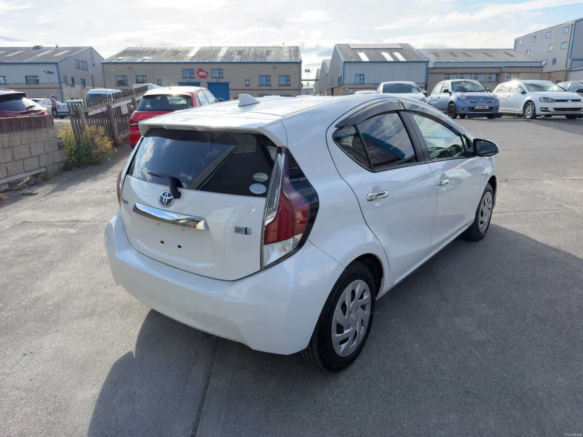 2016 TOYOTA AQUA HYBRID, FRESH NCT - Image 5