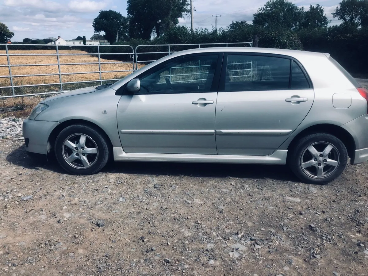 Toyota Corolla 2005 - Image 5