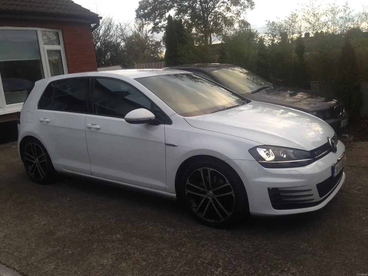 Volkswagen Golf gtd - Image 1