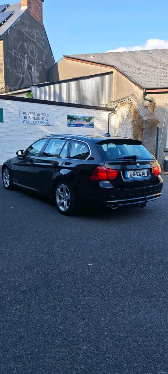 Bmw 318d estate - Image 2
