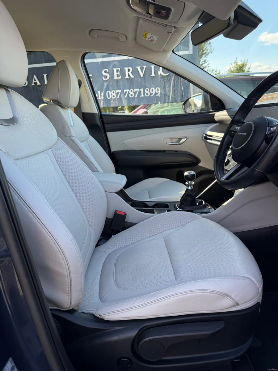 242 Hyundai Tucson 1.6 Diesel Executive- New Model - Image 5