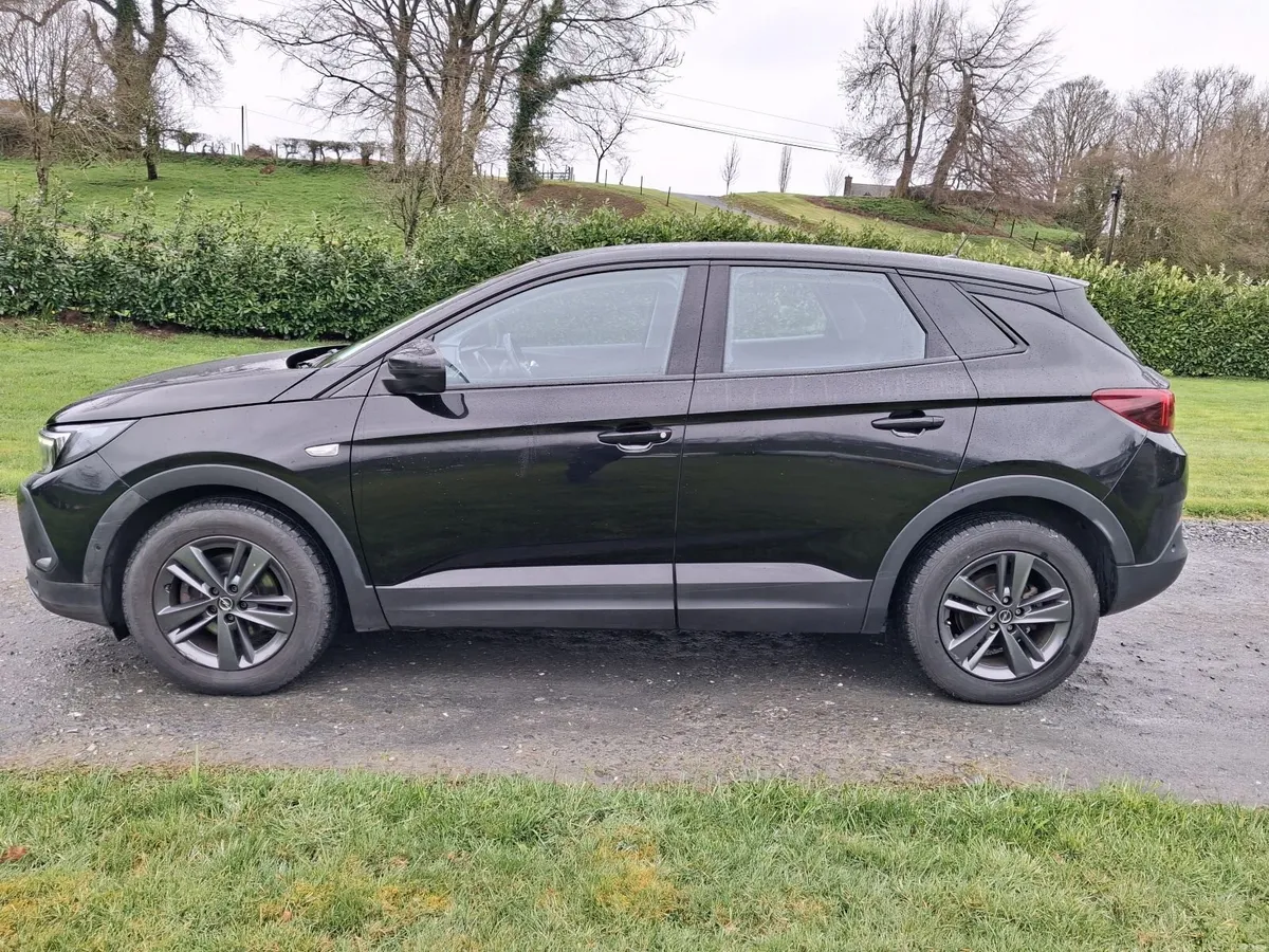 222 GRANDLAND X 1.5 DIESEL AUTOMATIC - Image 6