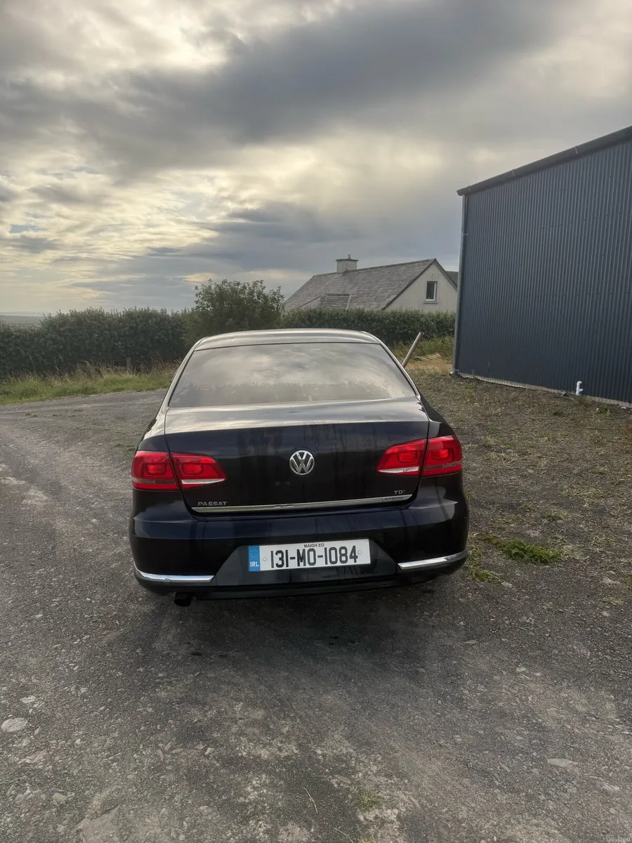 Volkswagen Passat - Image 6