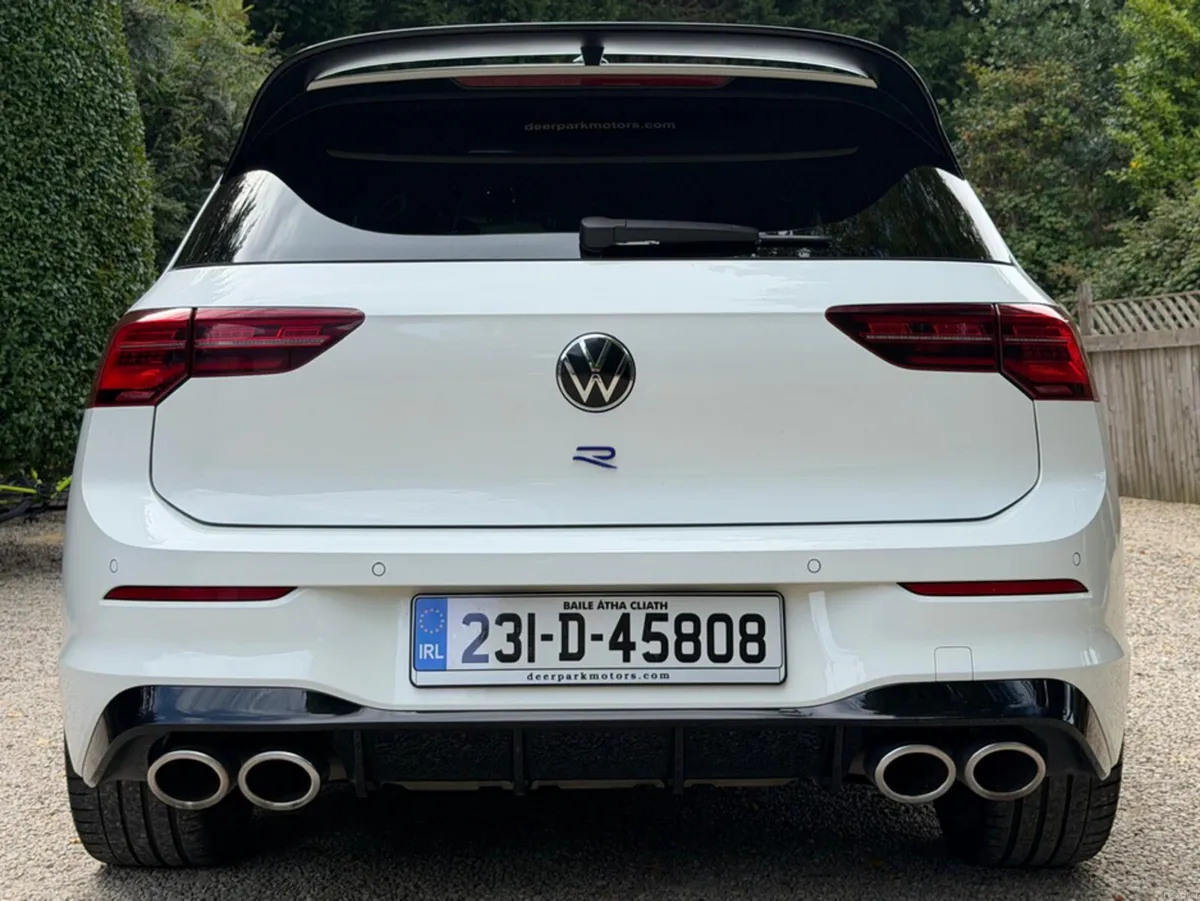 Volkswagen Golf R 20 YEARS TSI 4 MOTION - Image 6