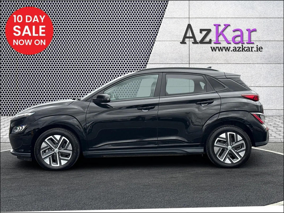 Hyundai KONA 2023 PREMIUM 64KWH 204BHP LONG RANGE - Image 5