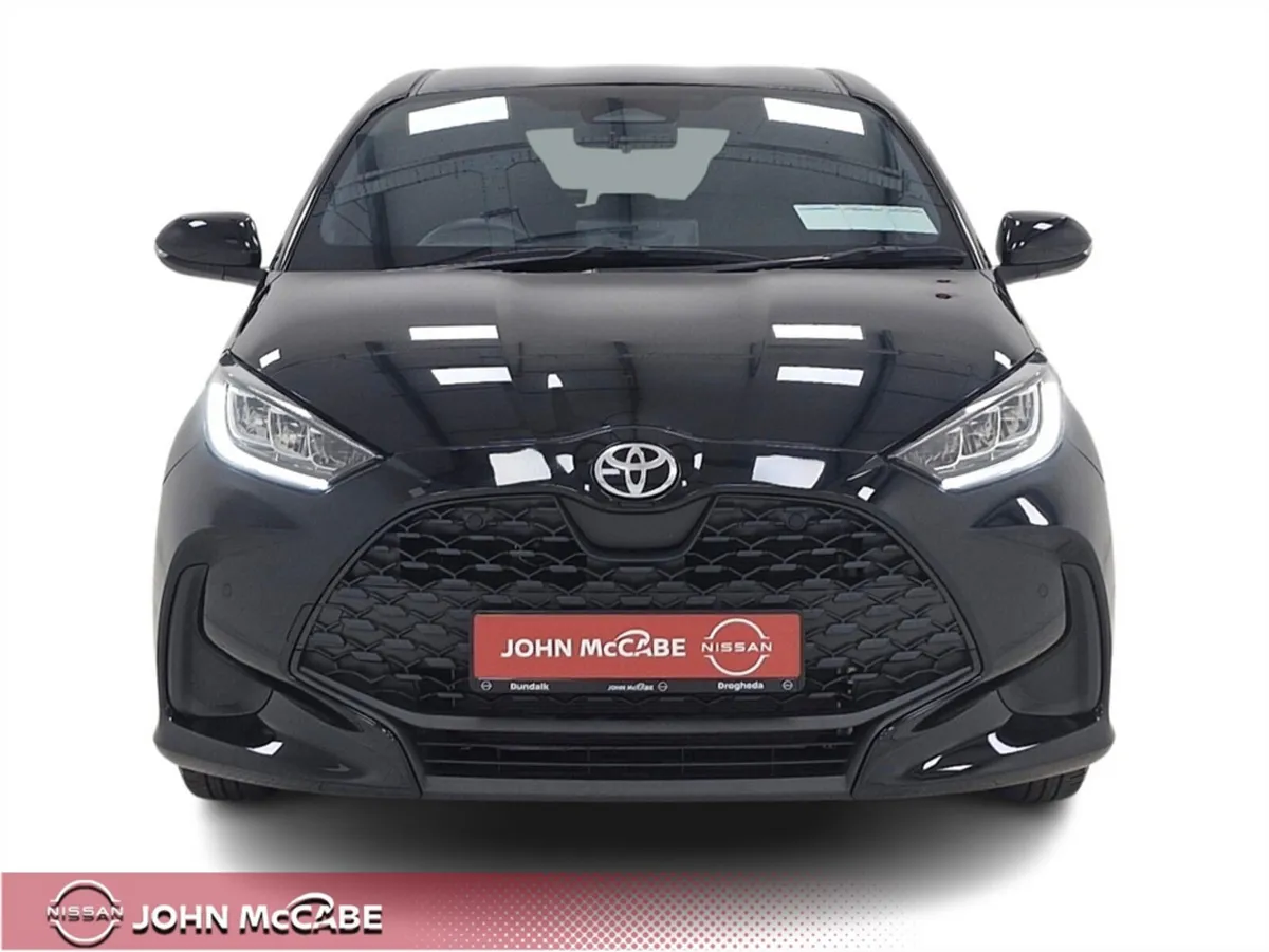 Toyota Yaris HYBRID LUNA AUTOMATIC *RETAIL PRICE € - Image 2