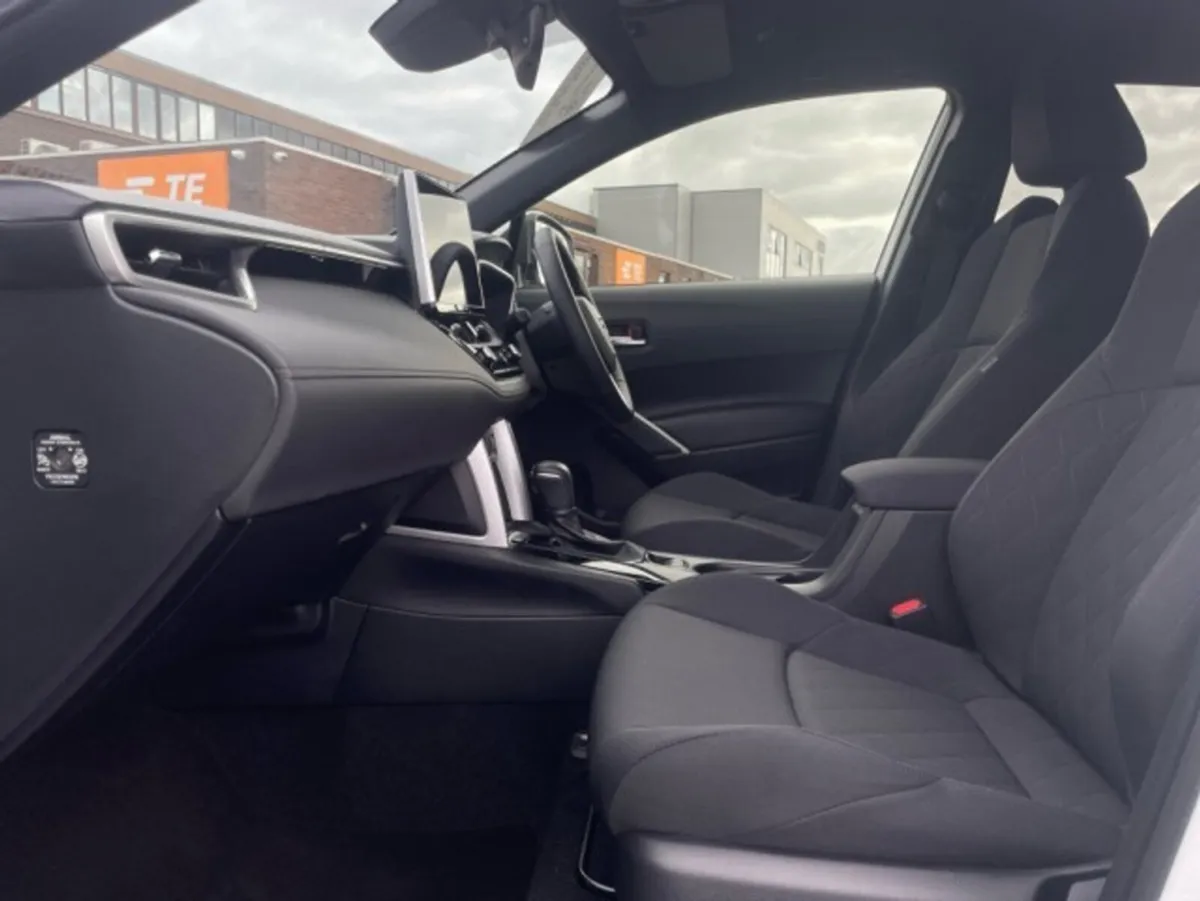 Toyota Corolla Cross Save EUR 6,845 – Sport - Image 6