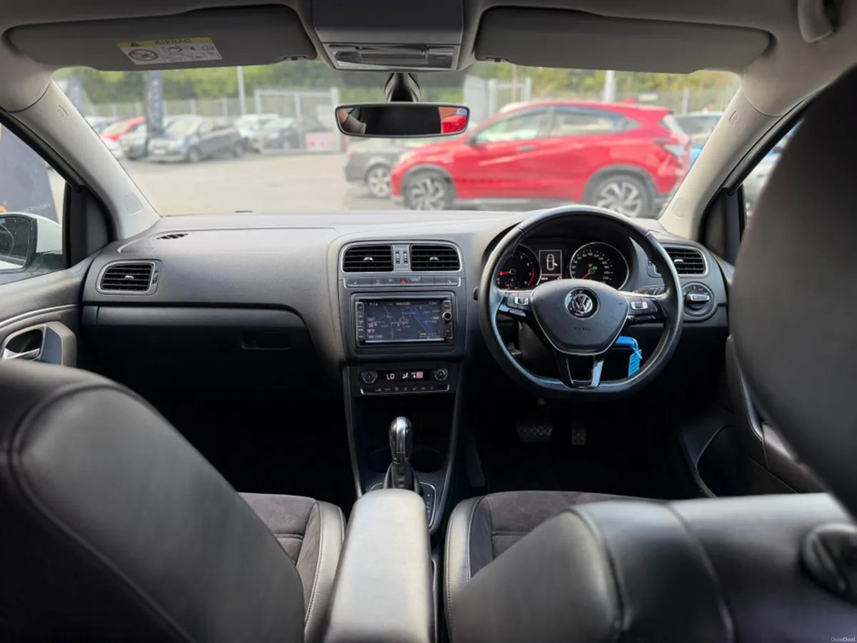 Volkswagen Polo 1.2 TSI HIGHLINE AUTO 5DR - Image 3