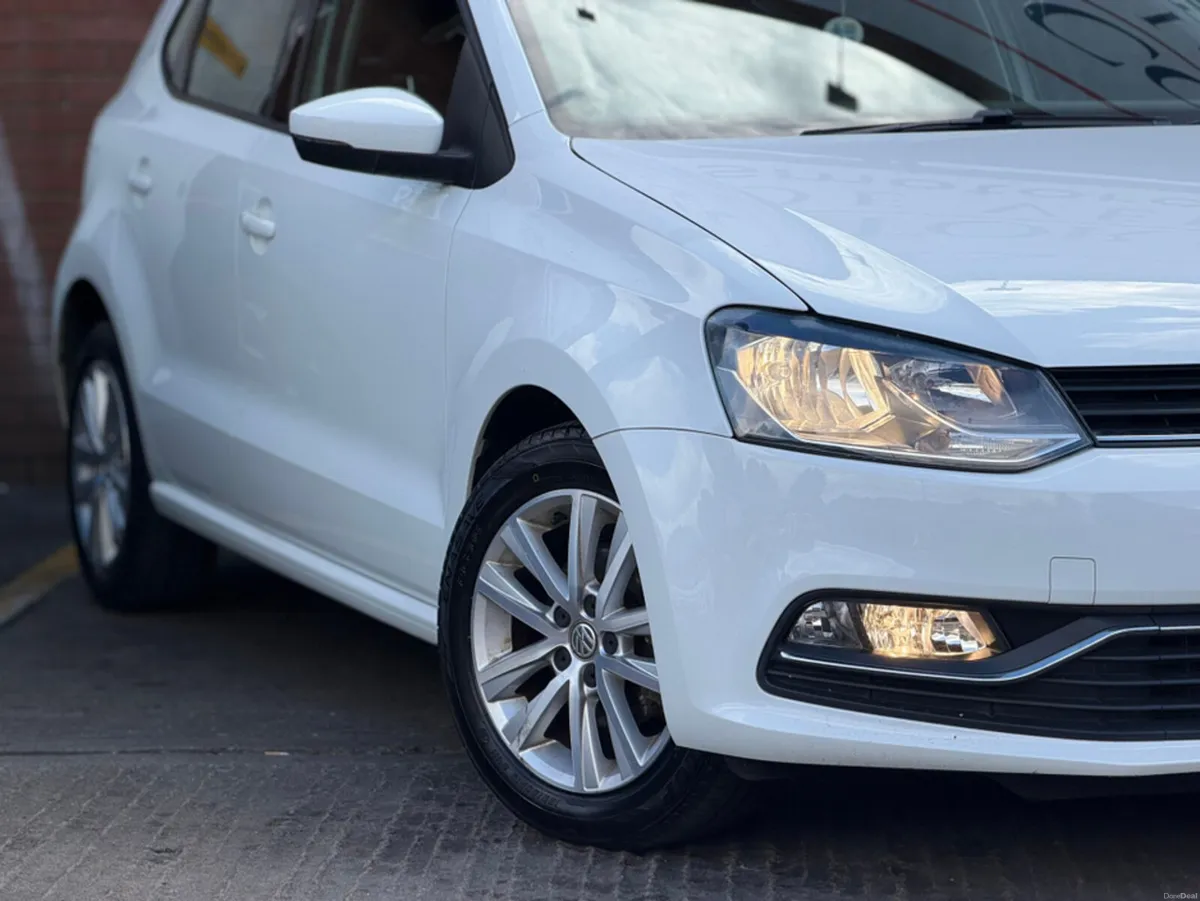 Volkswagen Polo 1.2 TSI DSG AUTO 5DR - Image 5