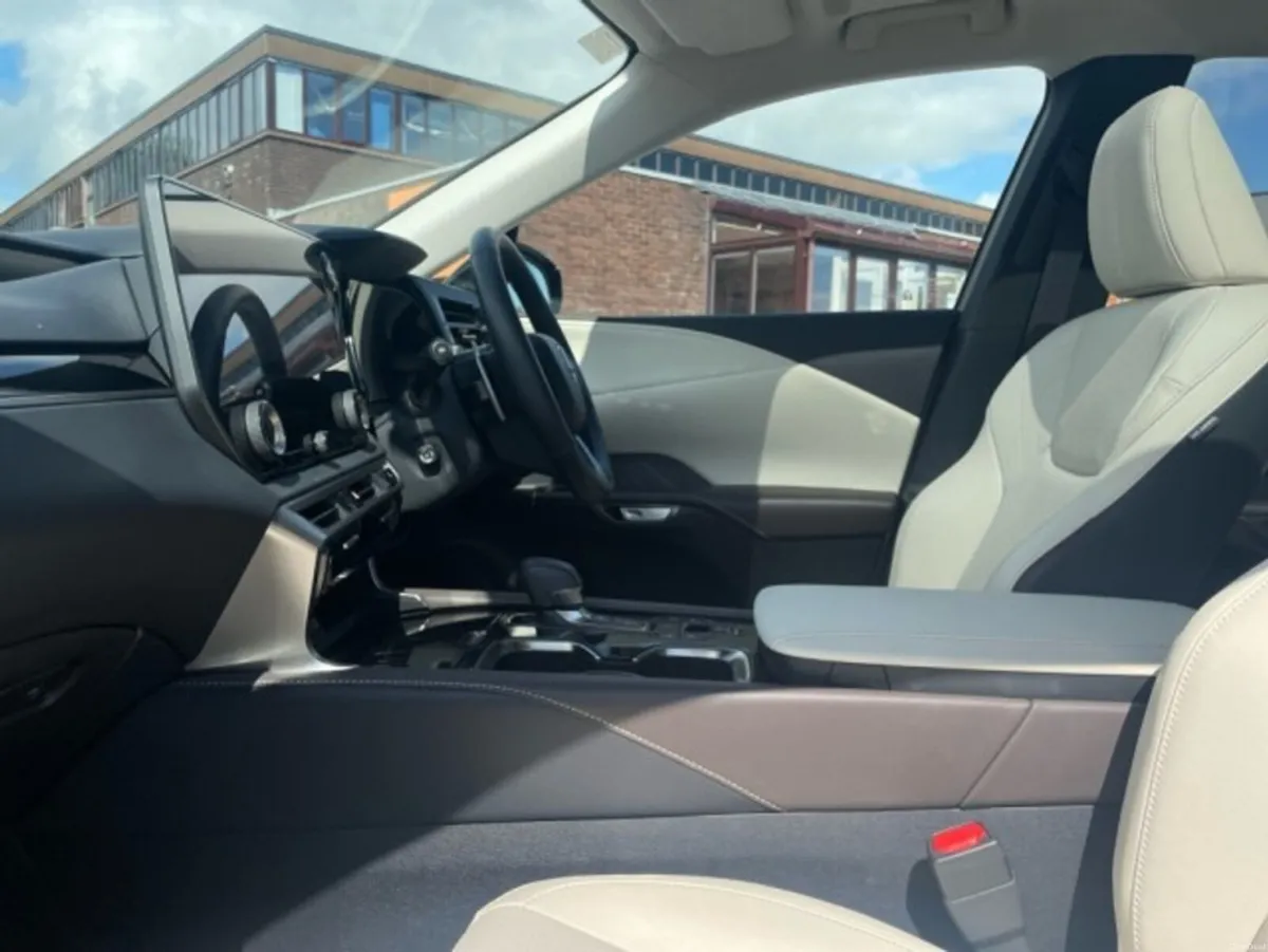 Lexus RX450H+ F-Sport Design // Apple Carplay // A - Image 5