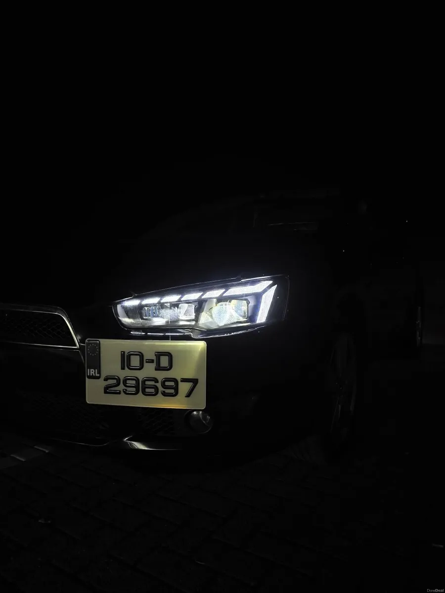 Mitsubishi Lancer 2010 - Image 2