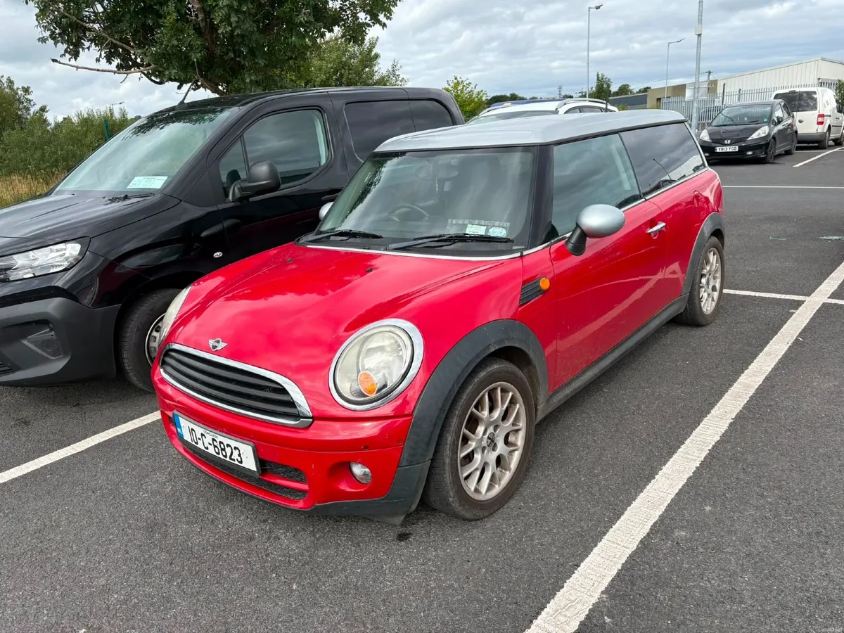 Mini Cooper 2010 - Image 1