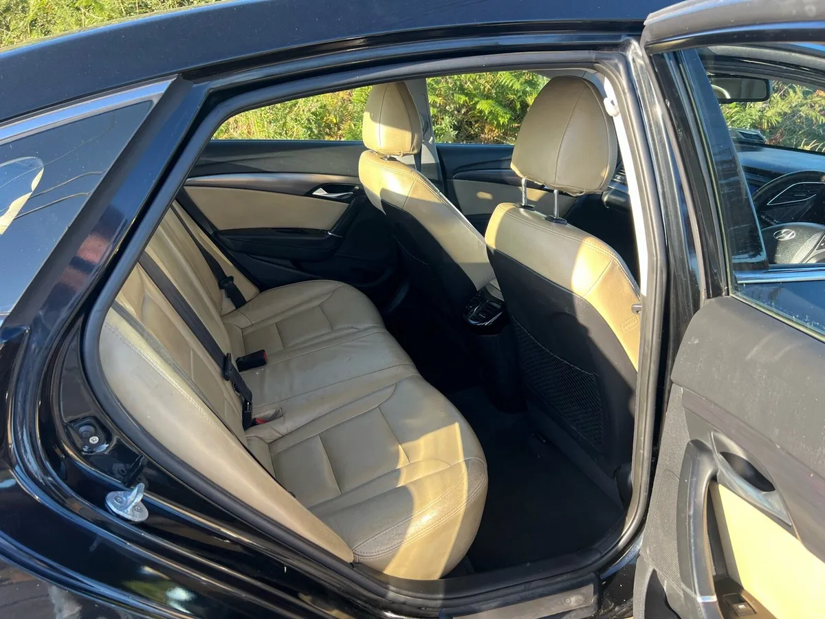 12 Hyundai i40 1.7 Diesel nct 6/27 - Image 6