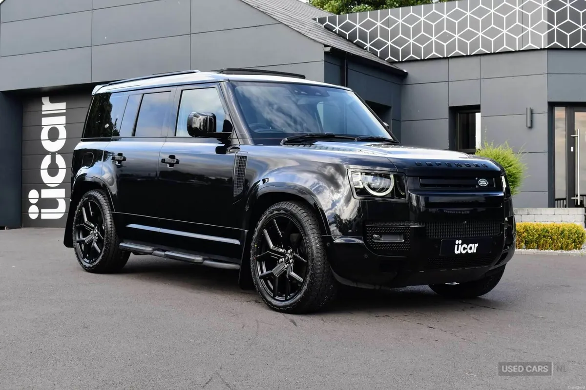 Land Rover Defender 3.0 Defender XS Edition D MHEV - Image 1